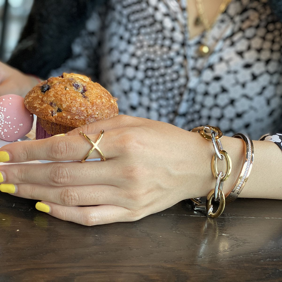 Arachne Crisscross Ring