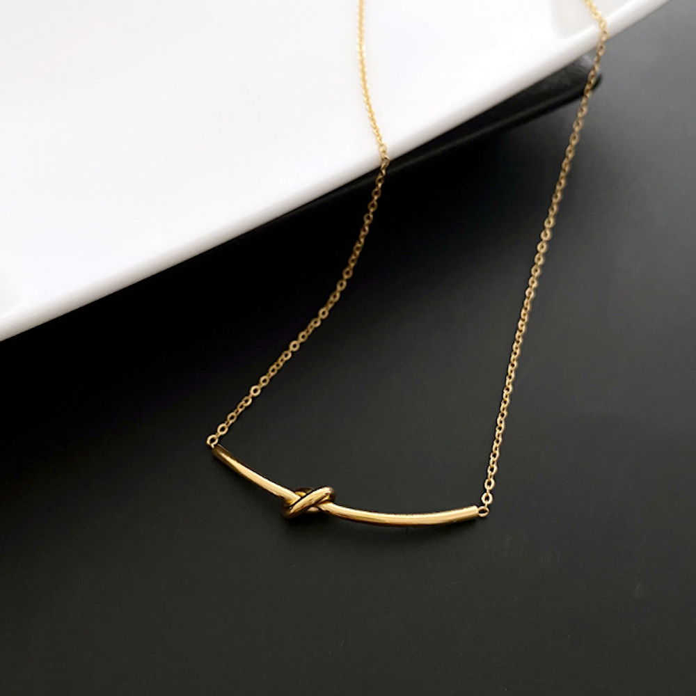 Aphrodite Knot Necklace