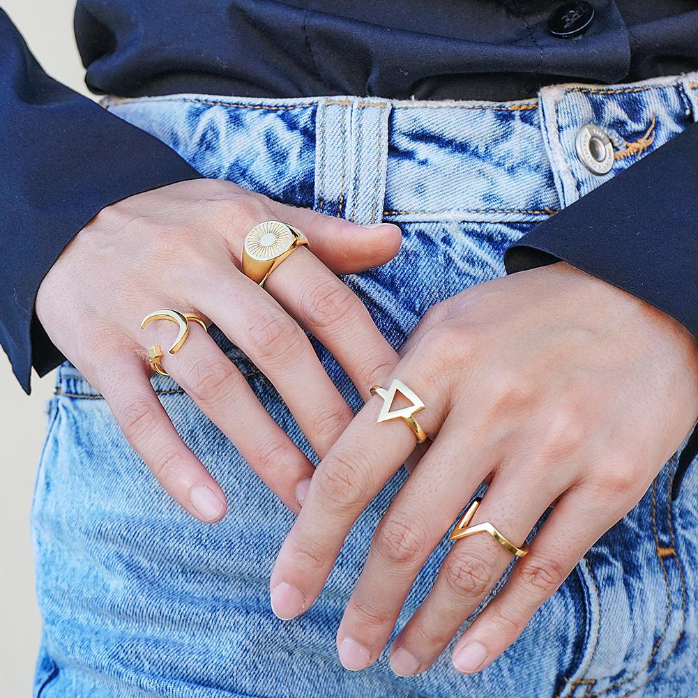 Hera Halo Ring