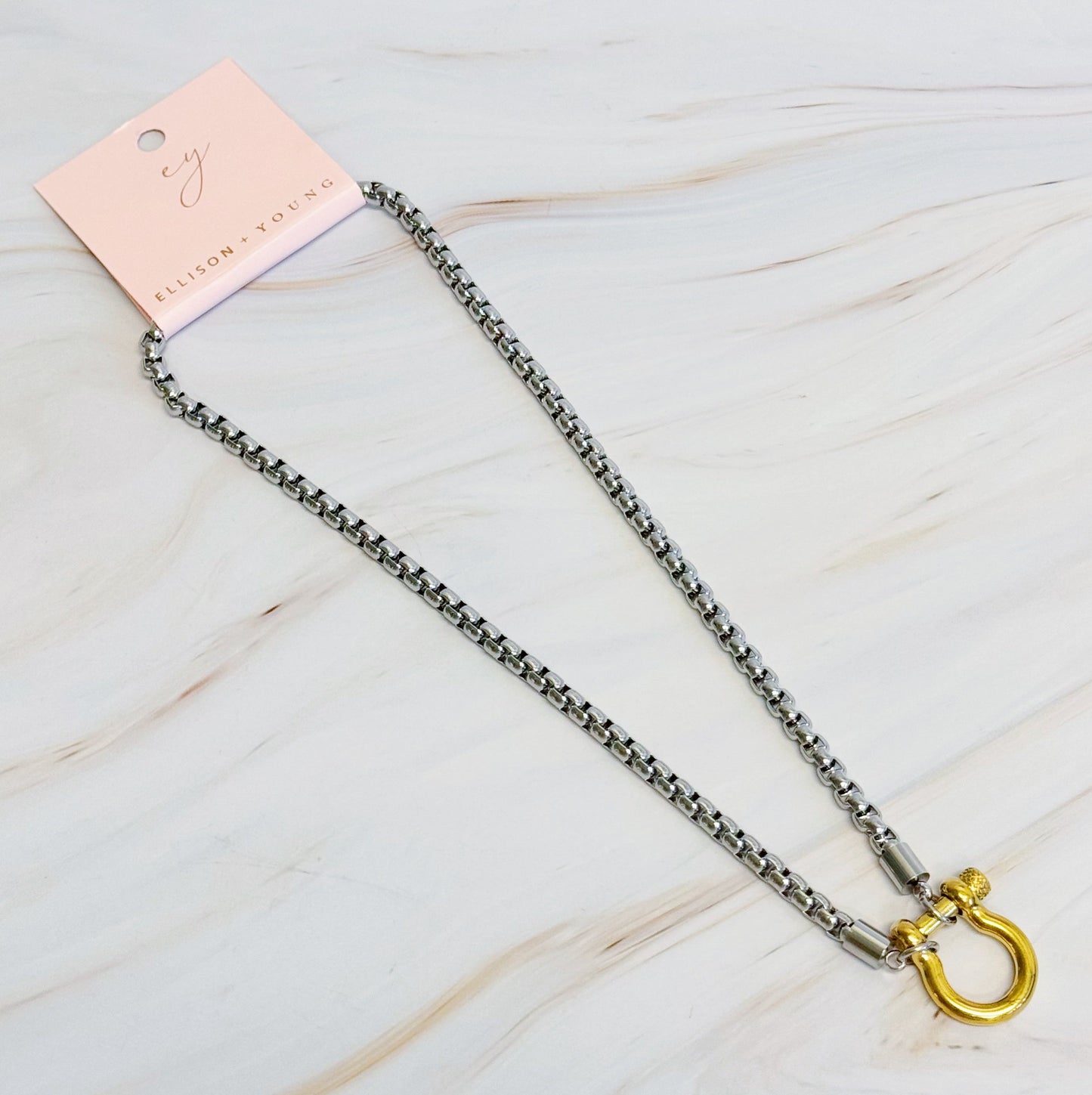 Venus Box Chain Necklace