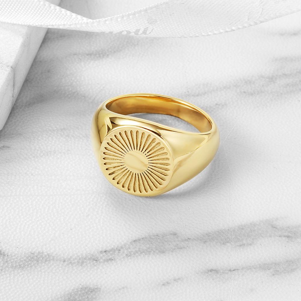 Hera Halo Ring