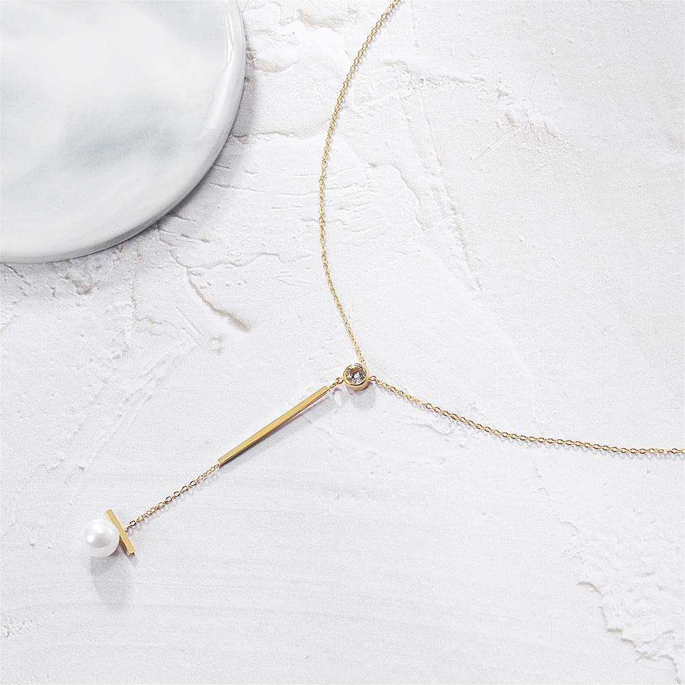 Doris Pearl Bar Necklace