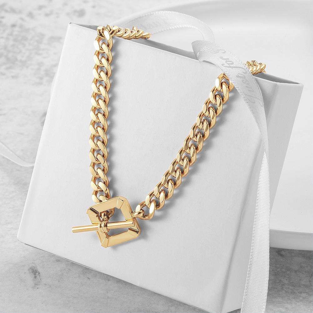 Juno Toggle Chain Necklace
