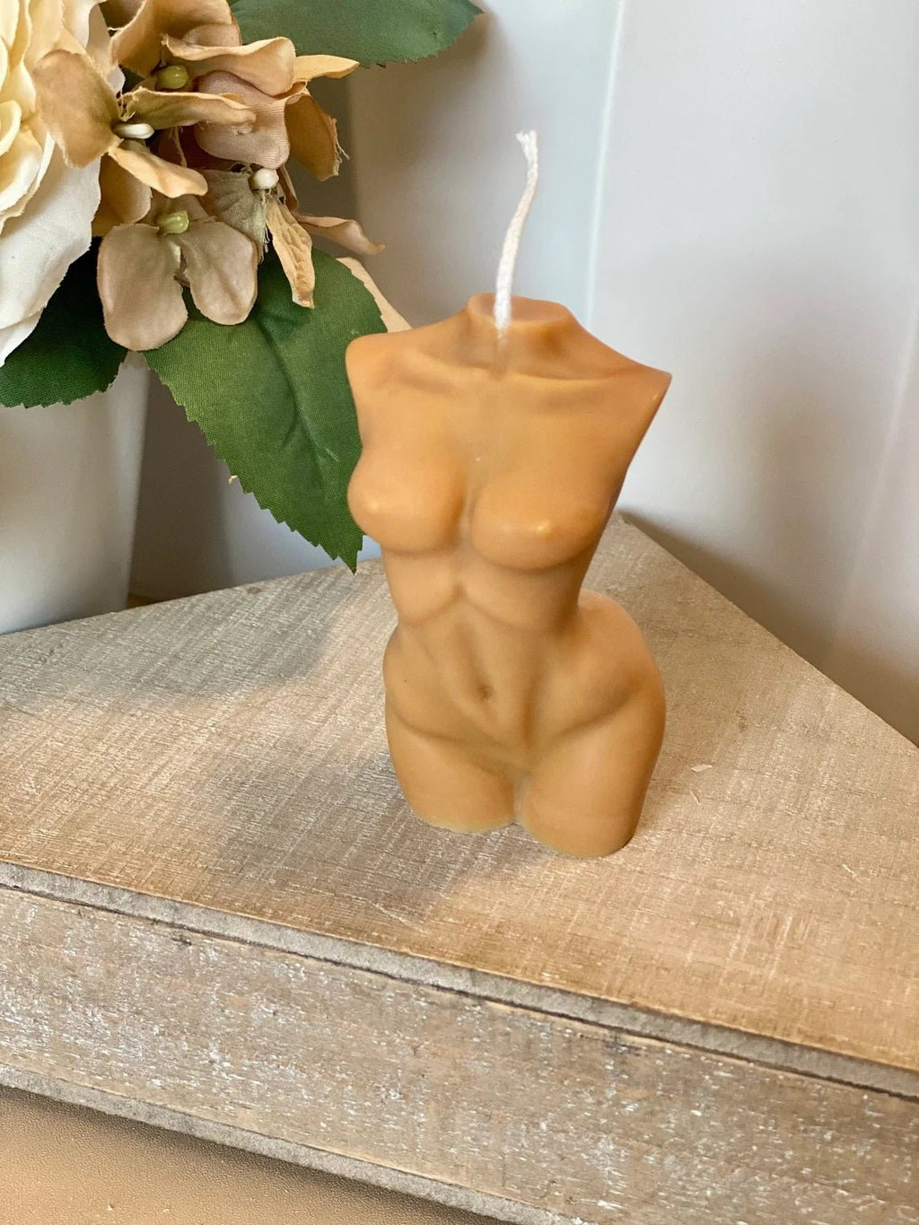 Female Form Soy Candle